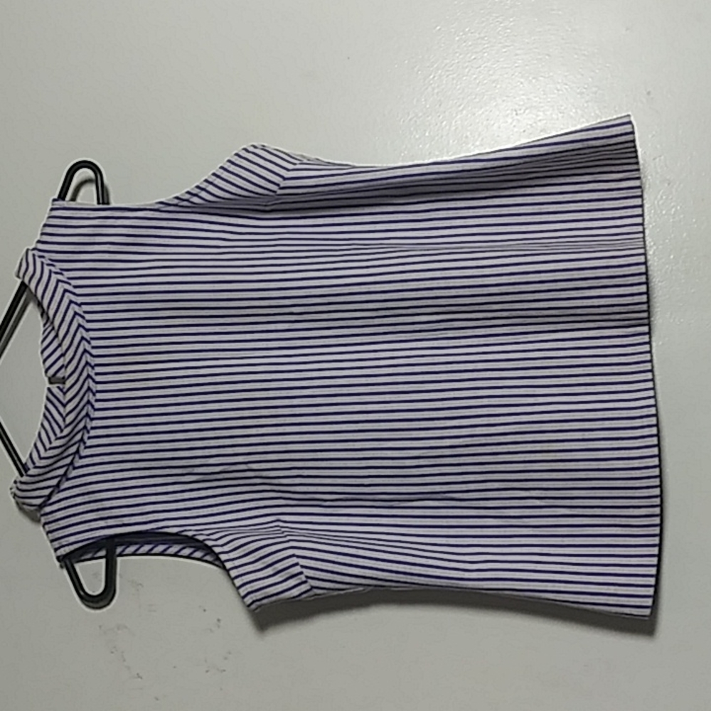 Women's top blouse size small Eva Mendes
